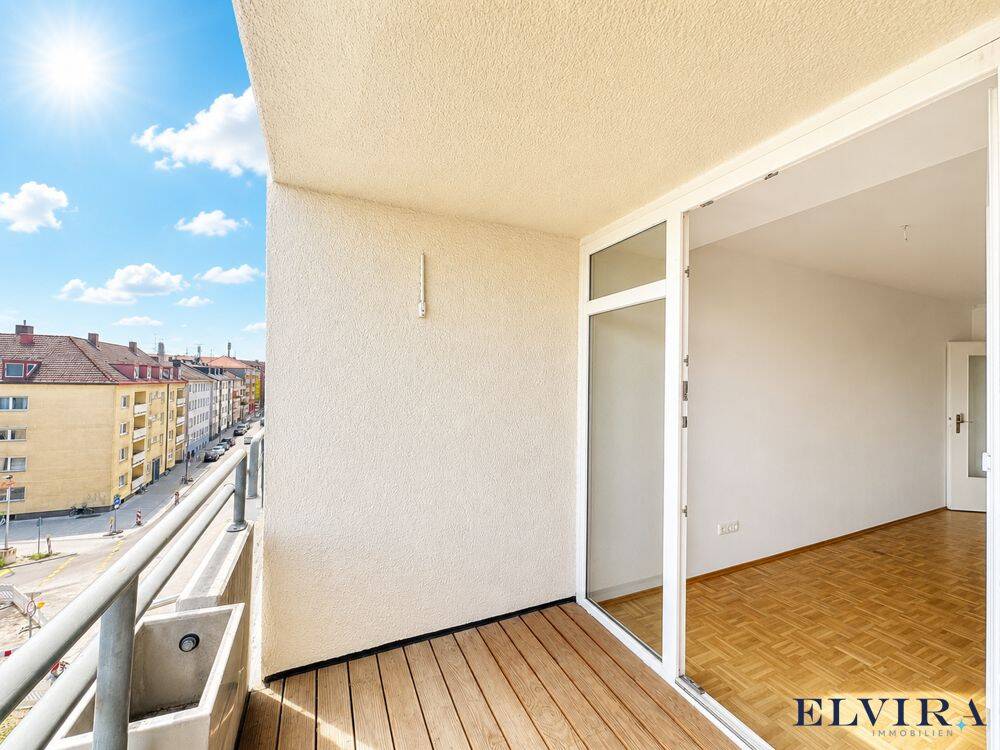 ELVIRA - Moosach, lichtdurchflutete Dachgeschosswohnung mit Südost-Loggia in begehrter Lage – München – Vorschaubild 3