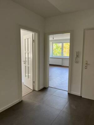 Elegante 3 Zimmer Wohnung in Hamburg Lokstedt – 22529 Hamburg – Vorschaubild 7