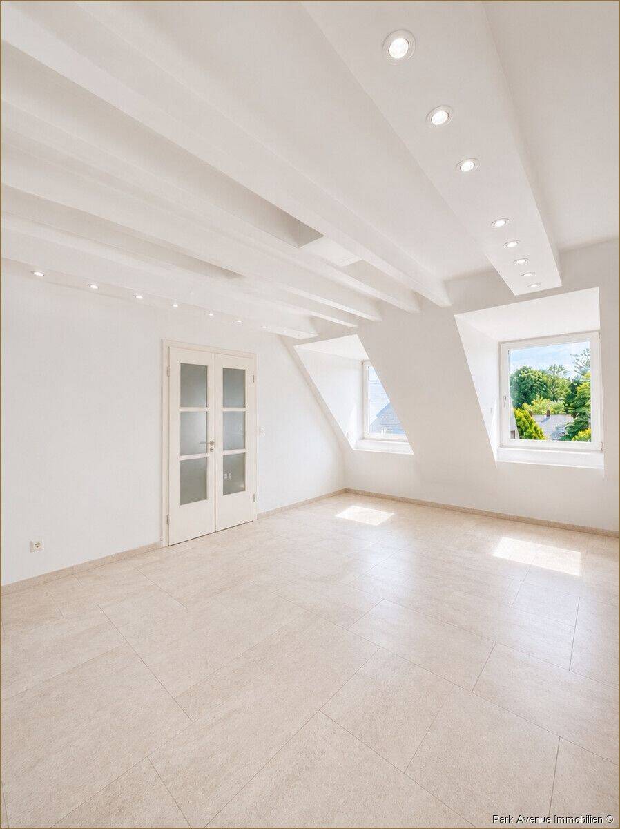 1 Home - 2 Options. Penthouse mit Blick über den Herzogpark - Mit separierbarer Einheit für Homeoffice oder Studio. – München – Vorschaubild 8