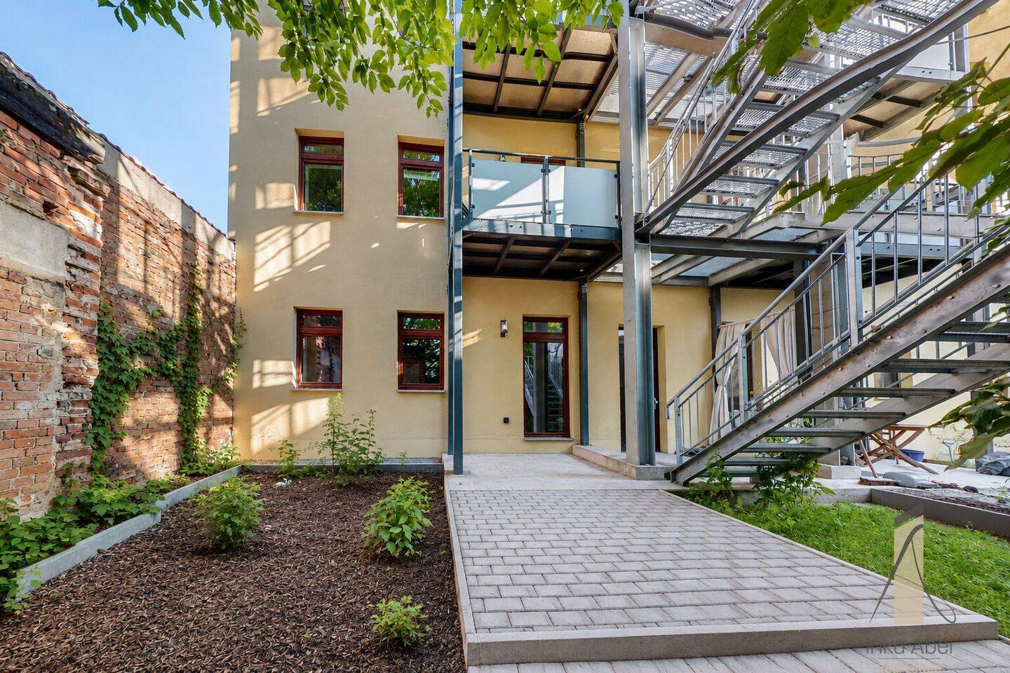 Moderne 2-Zimmer-Wohnung mit Terrasse! – Magdeburg – Vorschaubild 2