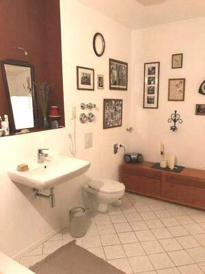 Familiengerechte 6-Zimmer-Wohnung mit Altbauflair – 10405 Berlin – Vorschaubild 9