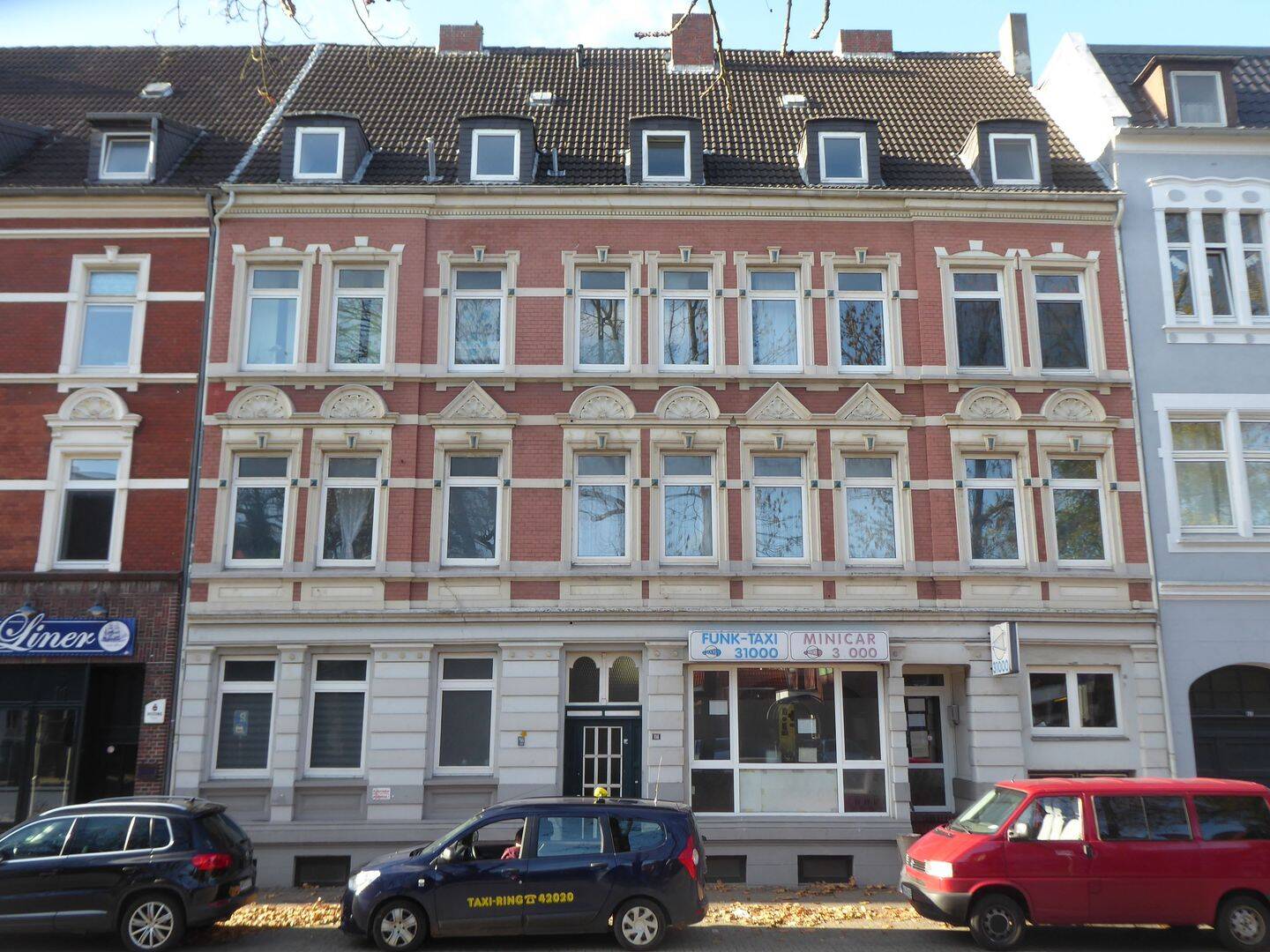 Helle 2 Zimmer Wohnung mit Wohnküche u. Balkon