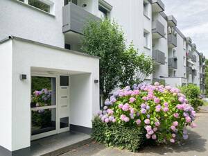 Bezugsfreie Drei-Zimmer-Wohnung – 40699 Erkrath – Vorschaubild 1