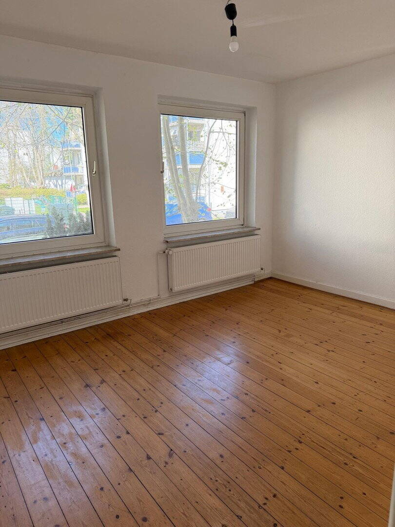 2 Zimmer Wohnung in Stellingen nur für Physio/Ergo oder Masseur