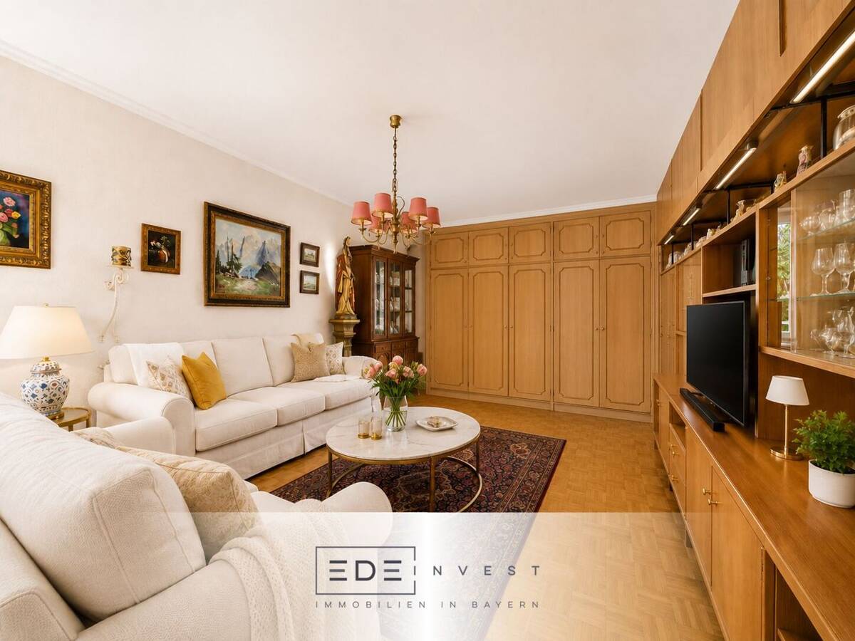 4-Zimmer-Wohnung mit Balkon und Modernisierungspotenzial - ideal für Eigennutzer & Kapitalanleger – 81245 München – Bild 1 von 7