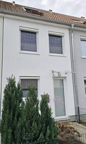 Begehrte Wohnlage in NEU ARSTEN… 5 Zi. Reihenhaus + Carport…div. EXTRAS, Südgarten und Gartenhaus – 28279 Bremen – Vorschaubild 2