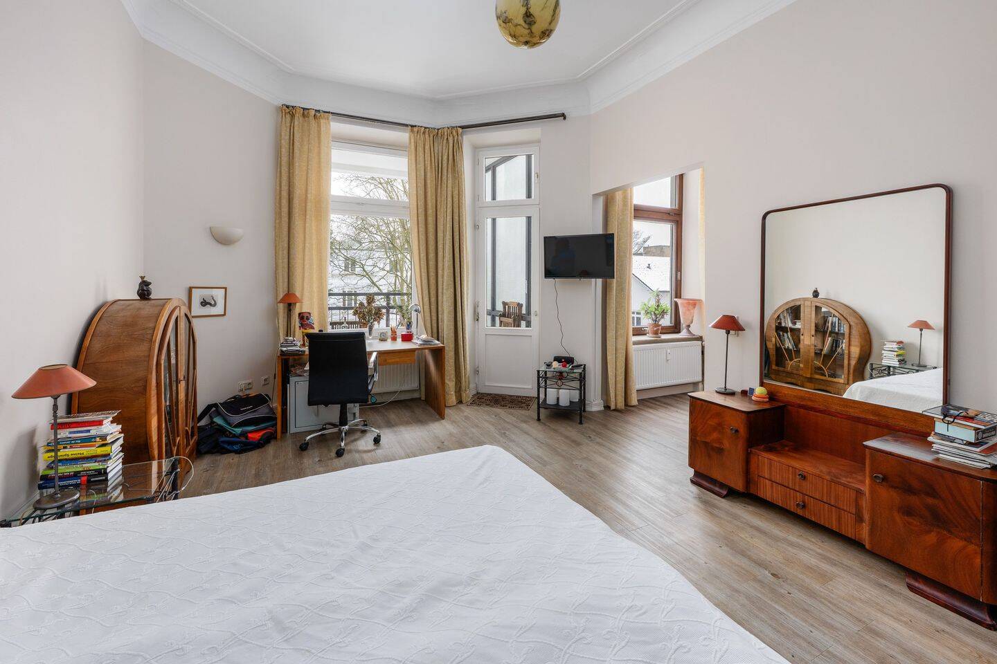 Viel Raum für Ihre Ideen - großzügiger Altbau in beliebter Wohnlage – Hamburg – Vorschaubild 9