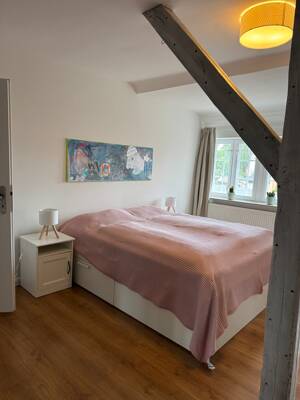 möblierte drei Zimmer Wohnung auf Zeit im liebevoll renovierten alten Bauernhaus – 21039 Hamburg – Vorschaubild 9