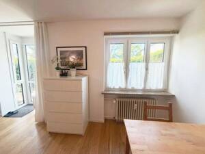 Nähe Waldfriedhof: Möblierte 2-Zimmer Wohnung im EG, kleine Anlage m. Terrasse – 81377 München – Vorschaubild 8