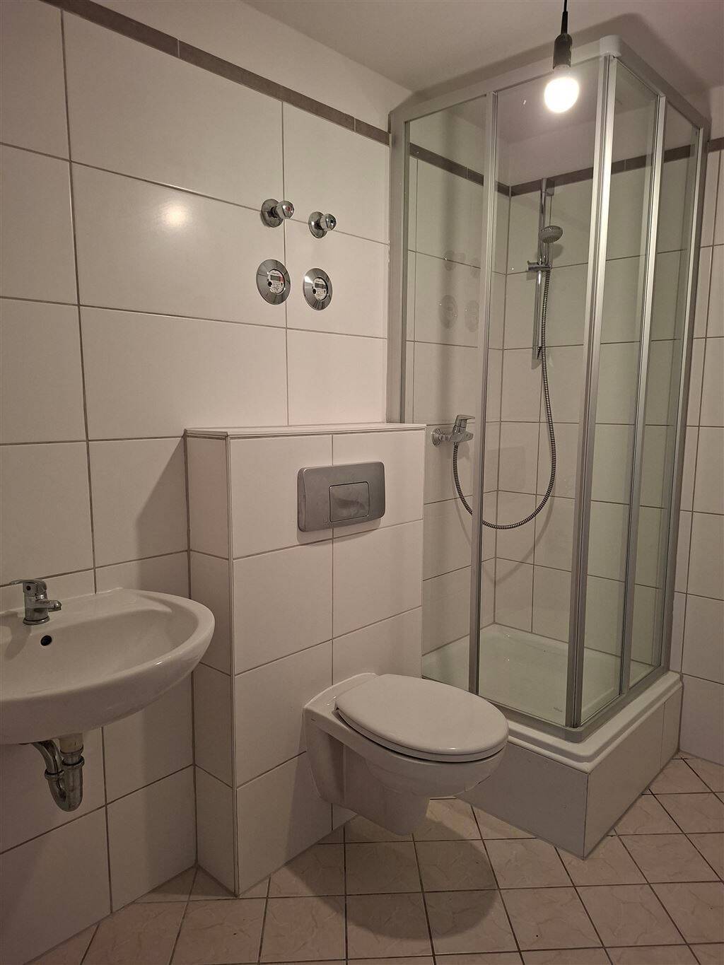 gemütliche 2-Raum-Wohnung im Dachgeschoss in Gablenz – Chemnitz – Vorschaubild 7