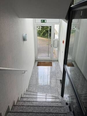 TOP-ETW IM PENTHOUSECHARAKTER ALS KAPITALANLAGE IM HERZEN REMSCHEID-LENNEPS – 42897 Remscheid – Vorschaubild 3