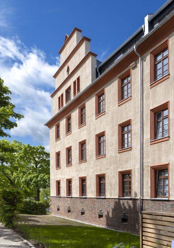 Moderne 4-Zimmerwohnung im Lutherviertel mit Balkon, Fußbodenheizung und Parkettboden! – Chemnitz – Vorschaubild 2