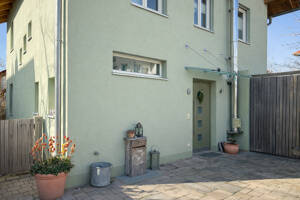 Sonniges Einfamilienhaus mit Garten und viel Raum zum Leben - in bester Lage von Grafing – 85567 Grafing – Vorschaubild 2