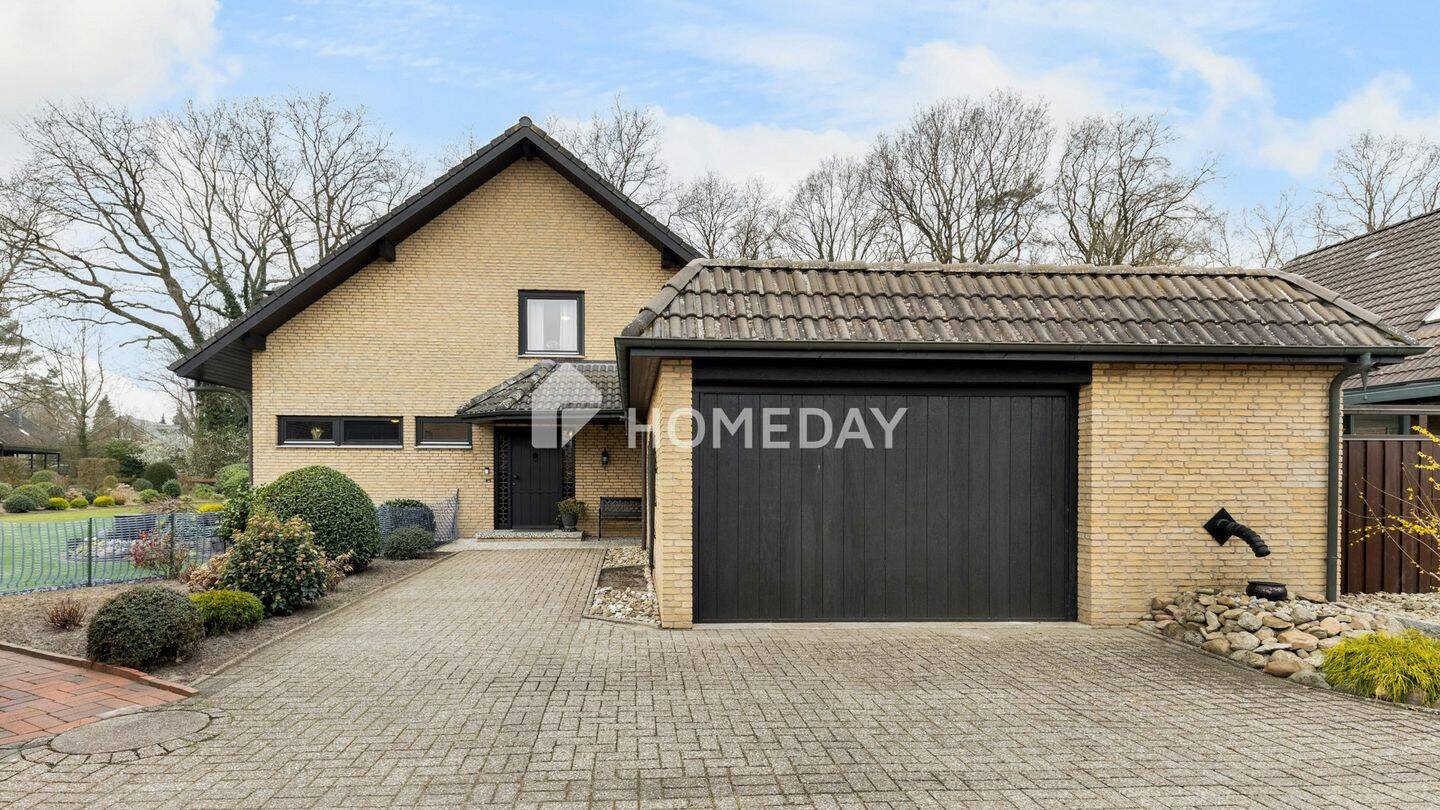 Ihr Zuhause mit viel Charme, Gallerie-Wohnzimmer, Garage & wunderschönem Garten | Ahlhorn – Großenkneten – Vorschaubild 2