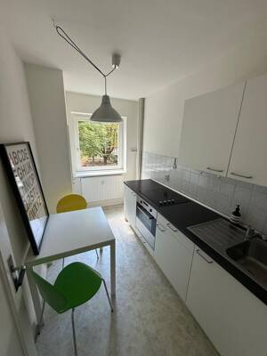 Gute Wohngegend/ lichtdurchflutet/ gut geschnitten/ gutes Objekt zum vermieten oder selber wohnen/ frei lieferbar / vereinbaren Sie einen Termin ! – 22087 Hamburg – Vorschaubild 3