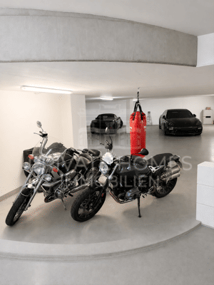 Historischer Charme! Moderne Ansprüche! Große Tiefgarage! Beste Lage! – 22609 Hamburg – Vorschaubild 5