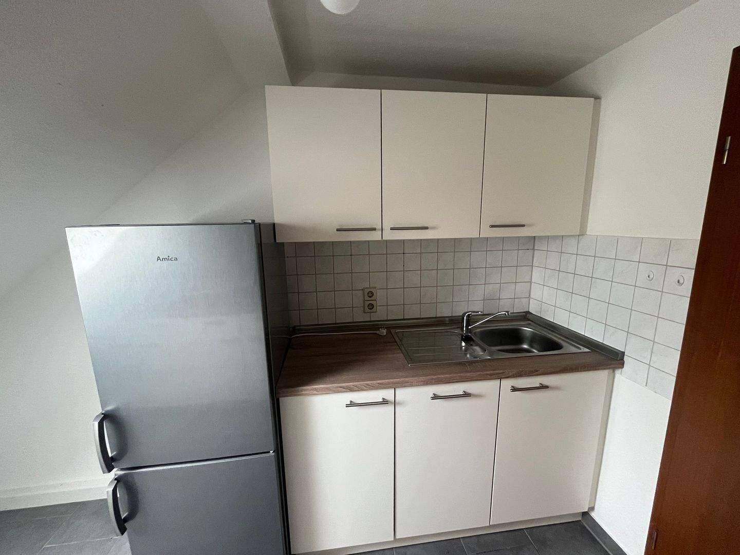 Moderne 3-Zimmer Wohnung im Herzen von Chemnitz, ideal für Singles und Paare – Chemnitz – Vorschaubild 2
