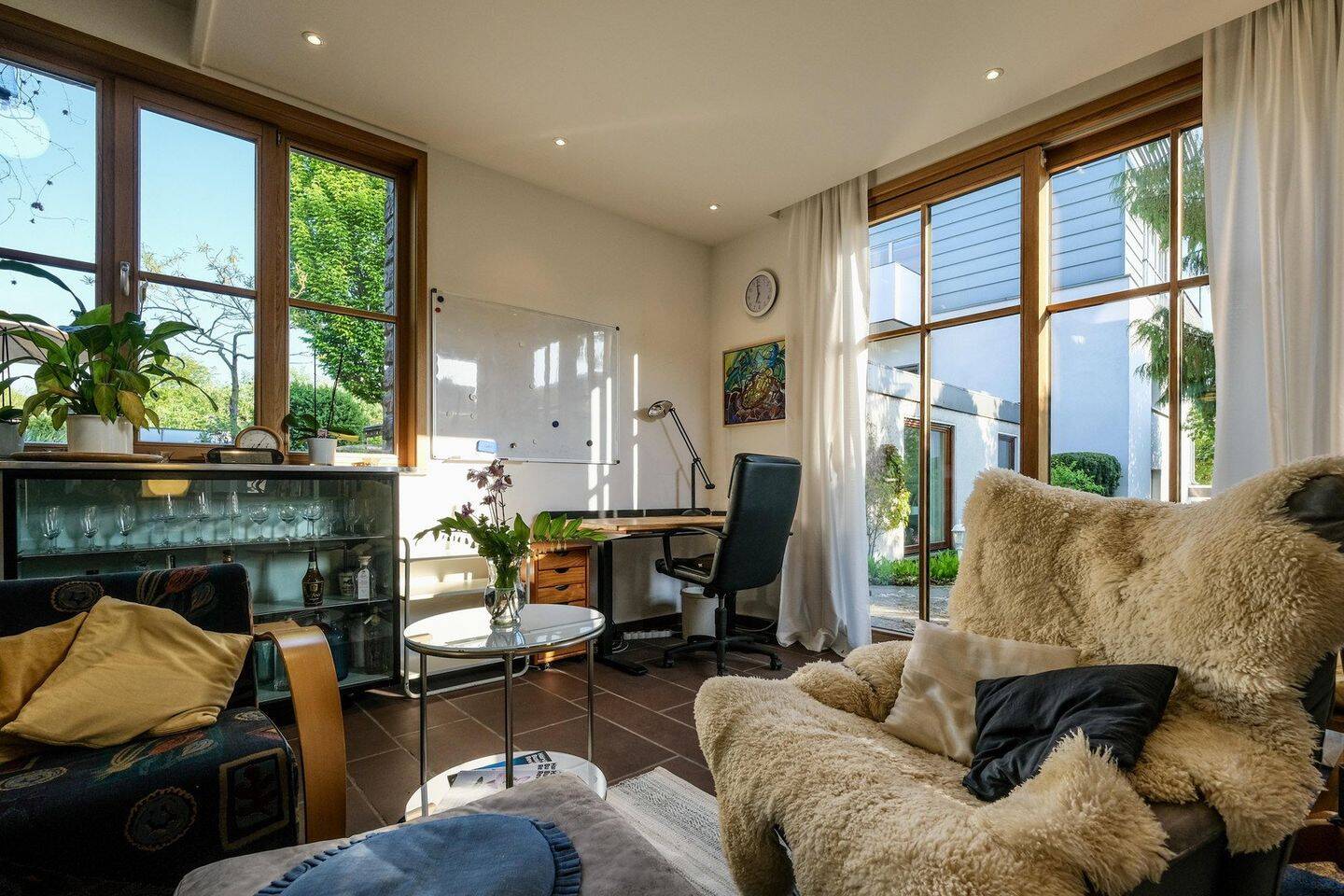 Wunderschönes Atelierhaus: ca. 70m2, hell, ruhig, und großzügig geschnitten – Kassel – Vorschaubild 3