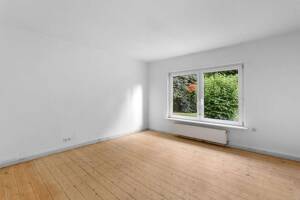 *** Charmantes Einfamilienhaus mit traumhaft weitläufigem Grundstück in begehrter Ohlstedter Lage*** – 22397 Hamburg – Vorschaubild 9