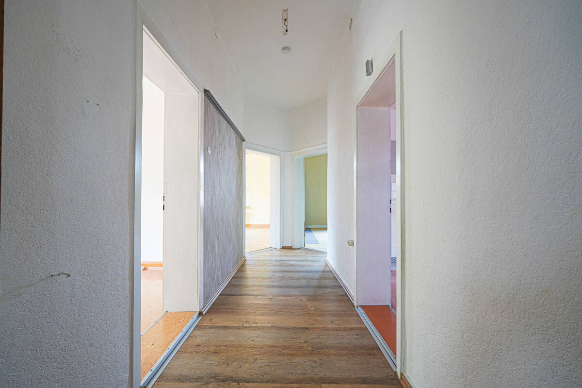 +++ Zweifamilienhaus mit Garten in Sontra +++ – Sontra – Vorschaubild 9