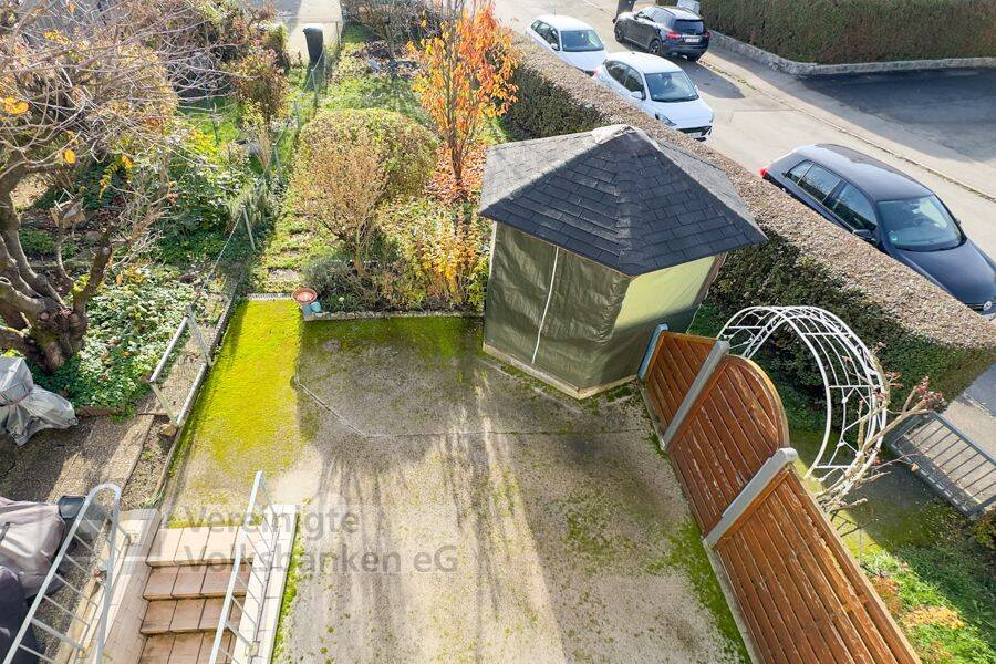 Familienfreundliches Reiheneckhaus mit eigener Wohlfühloase – Reutlingen – Vorschaubild 6