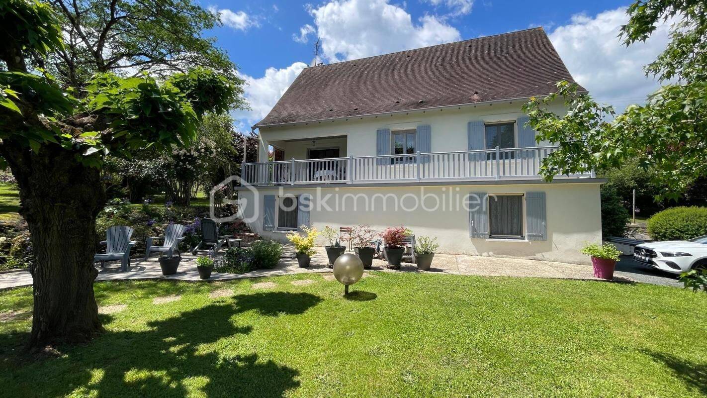 Maison 6 pièces 169 m² · à Lalinde · 169 m² · 297 000 €