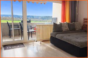 Sehr schön gelegene, dzt. vermietete 4 Zimmer-Wohnung mit Aussichtsbalkon. – 55583 Bad Kreuznach – Vorschaubild 3