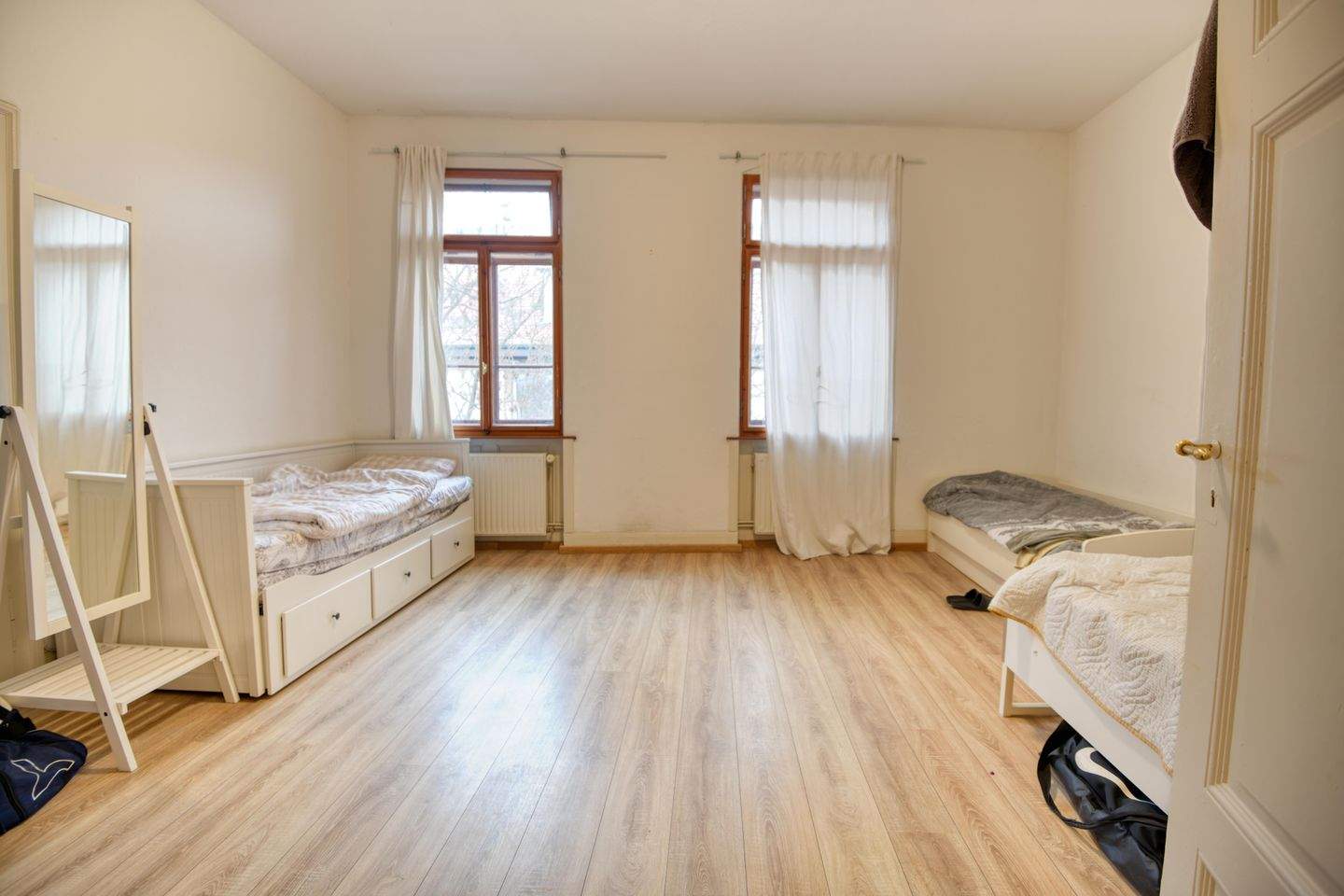 Renditestarkes, renoviertes 7FH mit Gewerbeeinheit in zentraler Lage Käfertals – Mannheim – Vorschaubild 3
