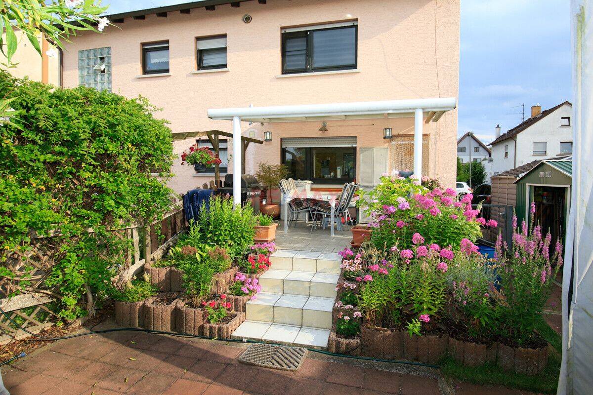 Mehrgenerationenhaus mit großem Garten - gemeinsam wohnen, unabhängig leben – Bürstadt – Vorschaubild 8