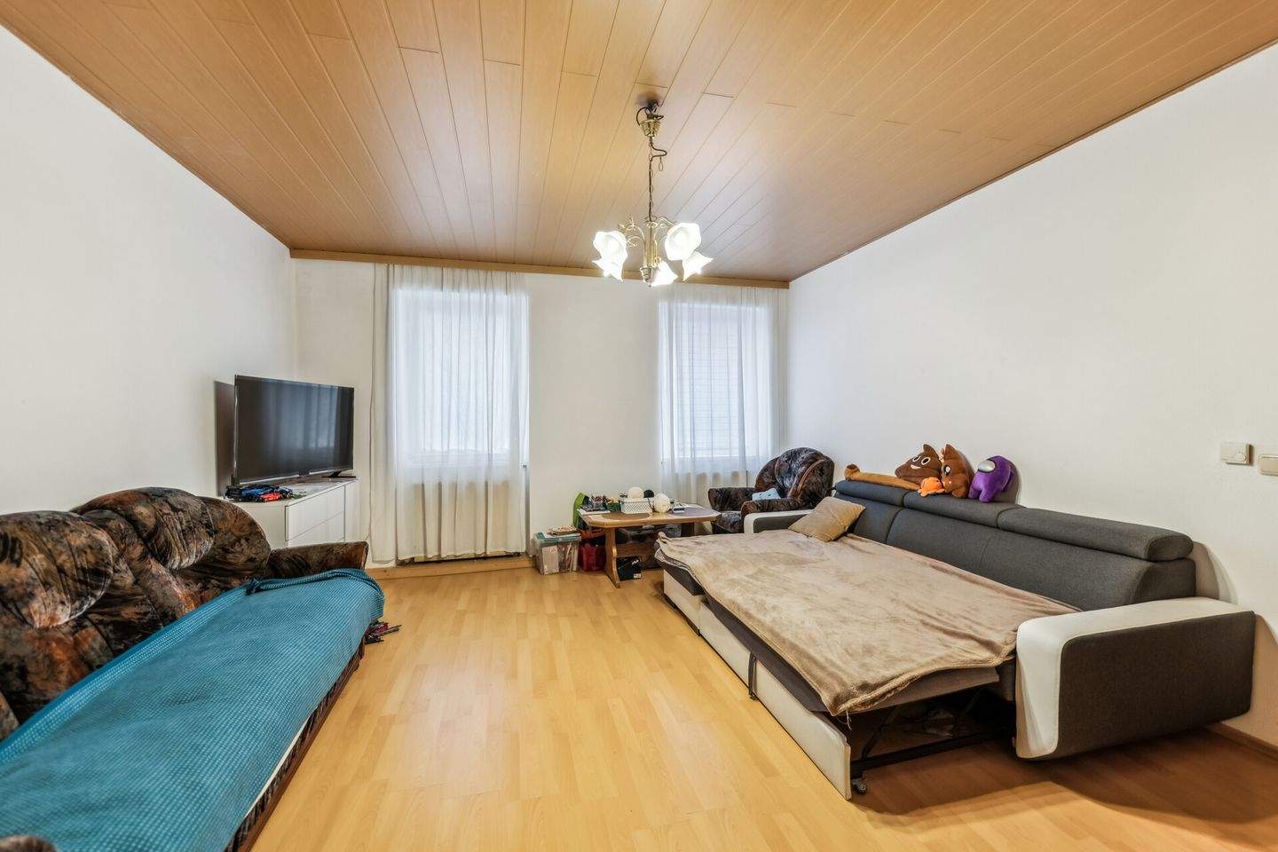 Wohnhaus mit 3 abgeschlossenen Wohneinheiten – Gunzenhausen – Vorschaubild 5
