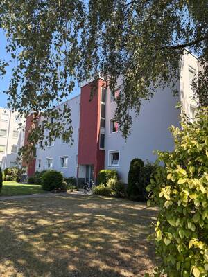 Moderne Erdgeschosswohnung mit Garten und Stellplatz – 30880 Laatzen – Vorschaubild 2