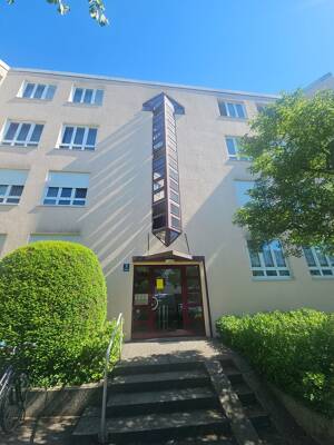 Alleinauftrag - Verm. Apartment mit Balkon und TG Stellplatz