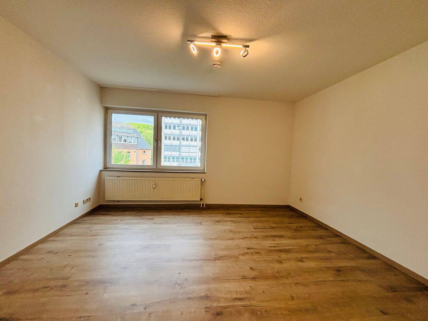 1-Zimmer-Studioappartment zu vermieten – Trier – Vorschaubild 2