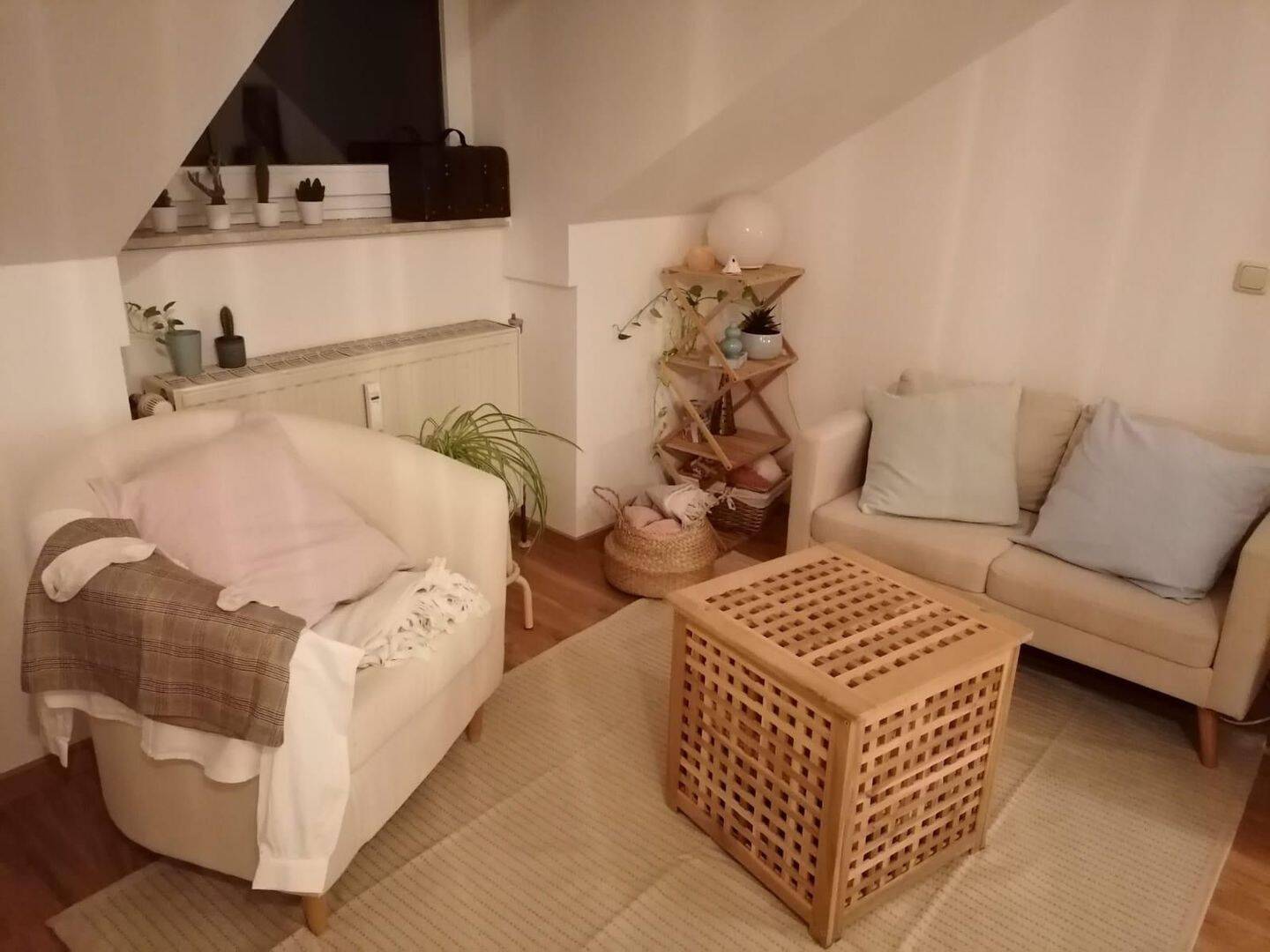 Hochwertige 1-Zimmer-Wohnung DG, 28,33 qm – Regensburg – Vorschaubild 4