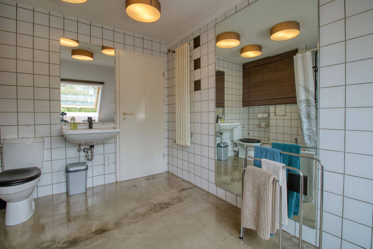 STILVOLLES, MÖBLIERTES LOFT MIT GALERIE - WOHNEN AUF ZEIT – Bochum – Vorschaubild 5