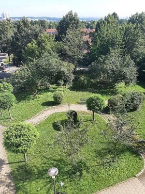 Einzigartiges Wohnerlebnis auf zwei Etagen mit eigenen Garten und Keller – 93051 Regensburg – Vorschaubild 2