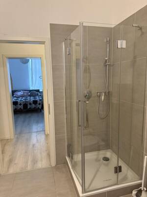 Möblierte 2 Zi-Whg. ( 60 qm) mit HH-Terrasse zu vermieten. – 65185 Wiesbaden – Vorschaubild 6
