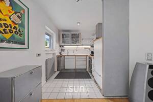 ERDGESCHOSSWOHNUNG MIT 70 M² PRIVATGARTEN & WINTERGARTEN - Einmalige 2,5-Zimmer mit Stellplatz – 65195 Wiesbaden – Vorschaubild 7