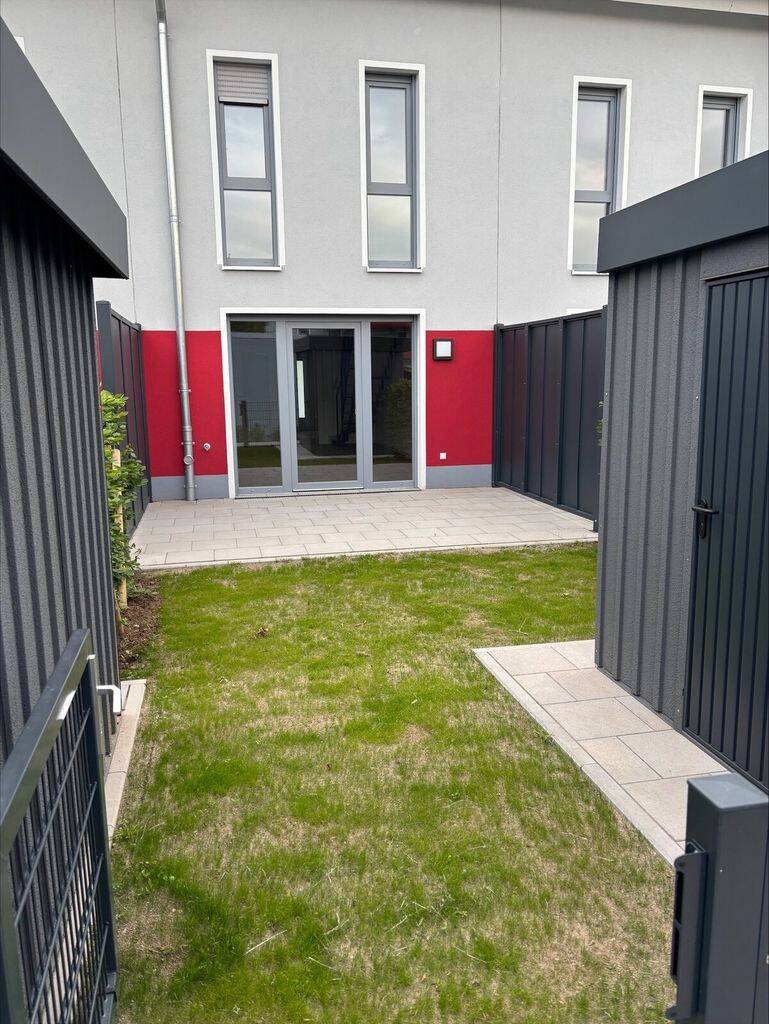 Bringen Sie Ihr Herz mit, es wird sich wohlfühlen! – Duisburg – Vorschaubild 2