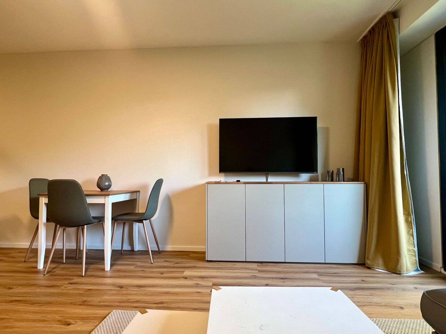 Möbliertes City Apartment in Karlsruhe Innenstadt für Wohnen auf Zeit – Karlsruhe – Vorschaubild 7