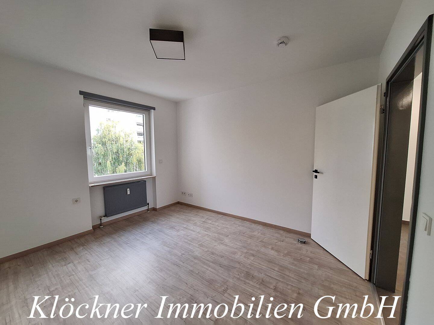 Achtung Studenteneltern! WG taugliche moderne Wohnung in zentraler Lage von SB-Eschberg! – Saarbrücken – Vorschaubild 8
