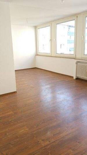 Helle 3-Zimmer-Wohnung im Herzen von Köln-Kalk