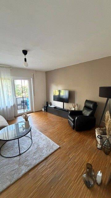 Zentrale 3-Zimmer-Wohnung mit Süd-Terrasse (ohne Aufzug)