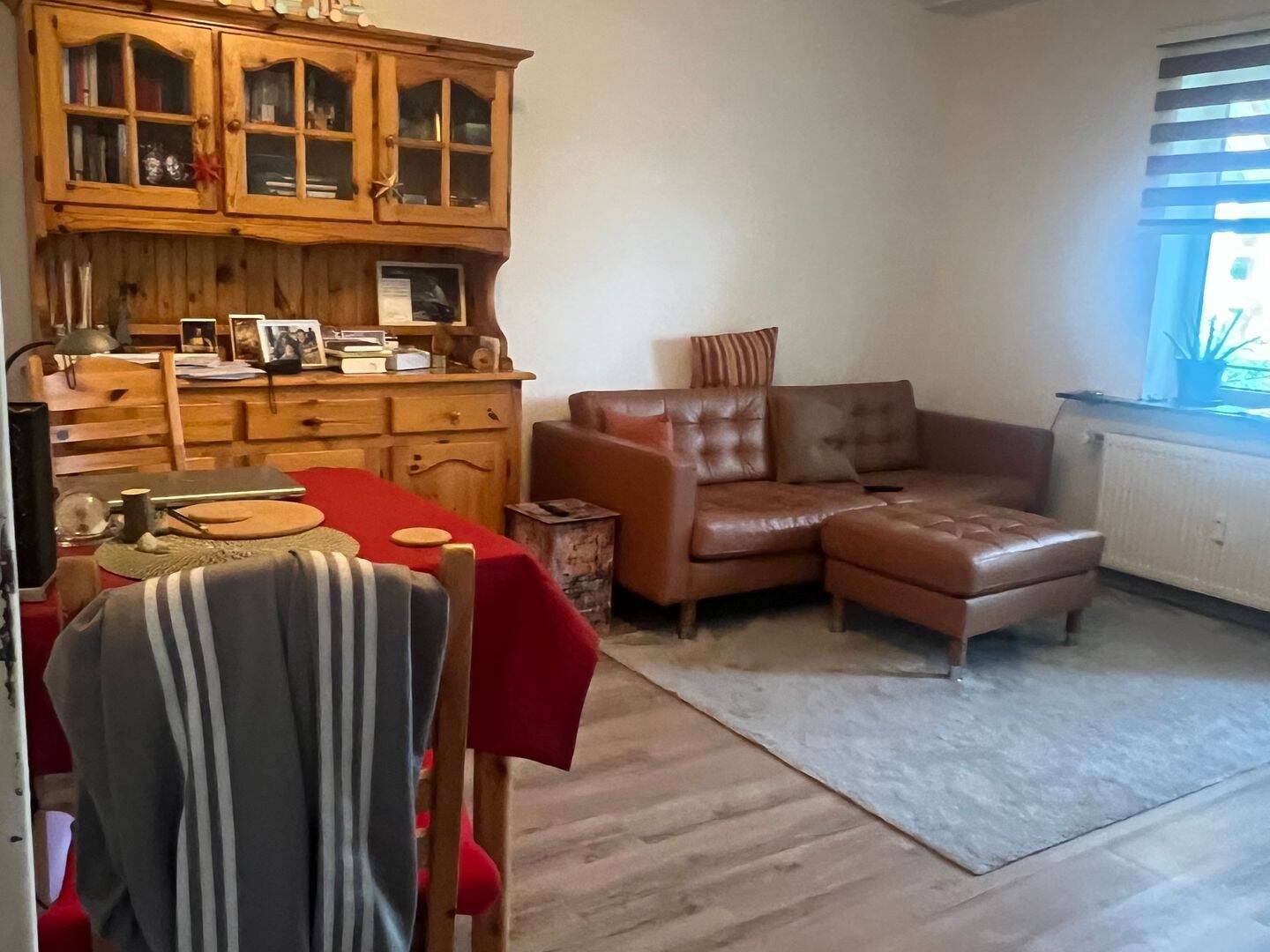 Ruhig gelegene, gut geschn. 3-Zimmerwohnung mit gr. Loggia und EBK in N-Wetzendorf – Nürnberg – Vorschaubild 3