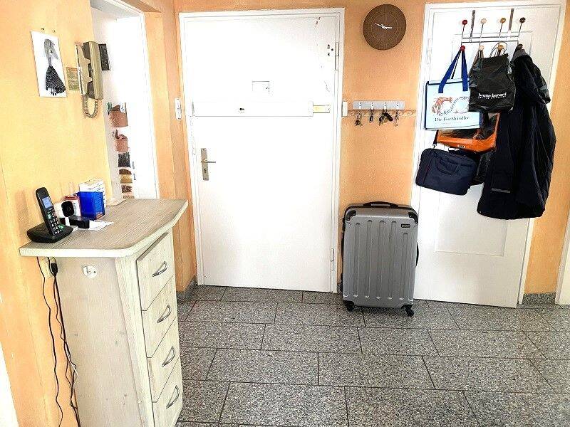 Möblierte 3-Zimmer-Wohnung mit Südwest-Loggia in top Lage Schwabing-West – München – Vorschaubild 7