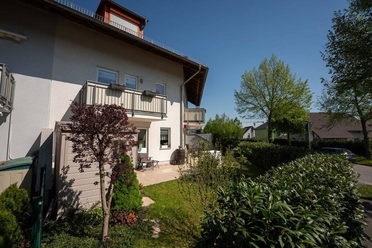 bezugsfreie und barrierearme Gartenwohnung mit Terrasse (befristet) – 7743 Jena – Bild 1 von 9
