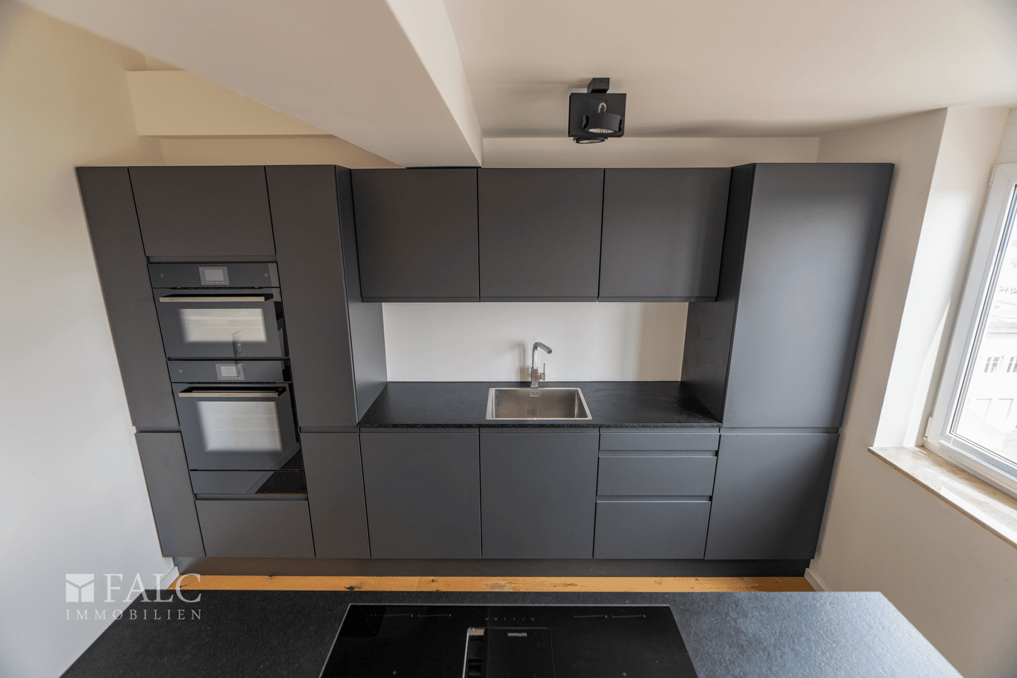 Neuwertige Dachgeschoss Wohnung über den Dächern von Neuehrenfeld! – Köln – Vorschaubild 9