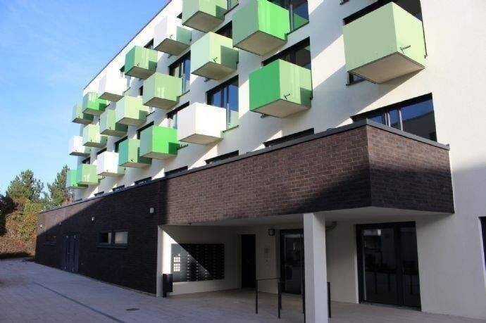 Möblierte Komfort L-Apartments mit Balkon im Campus Südbahnhof (Rollstuhlgerecht) - NUR für Studenten, Praktikanten & Azubis – Heilbronn – Vorschaubild 6