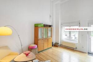 IMMOBERLIN.DE - Liebenswürdige Altbauwohnung beim Gleisdreieckpark – 10829 Berlin – Vorschaubild 2