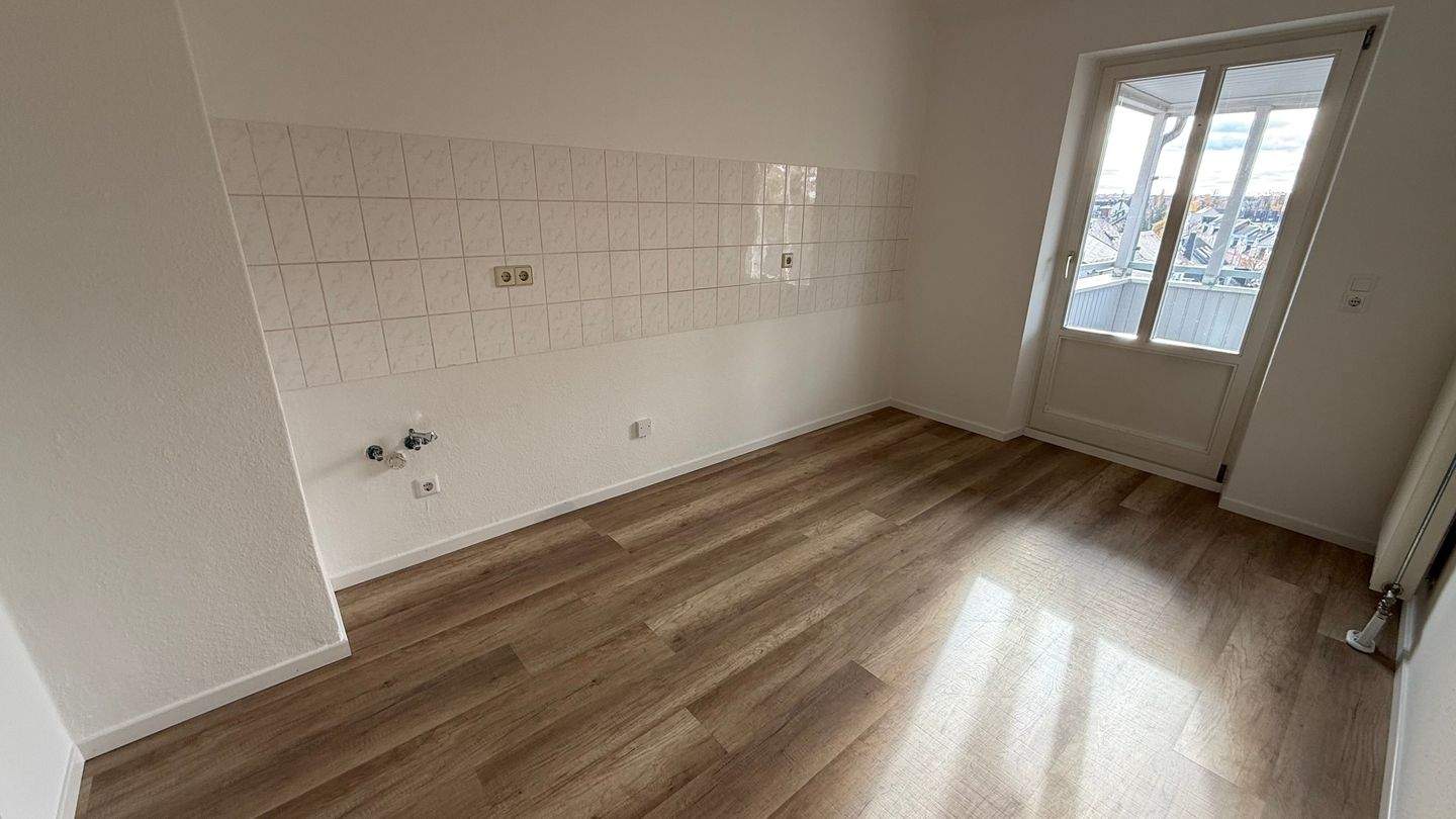 Heimkommen und Wohlfühlen* neu saniert* im Dachgeschoss ! – Chemnitz – Vorschaubild 8